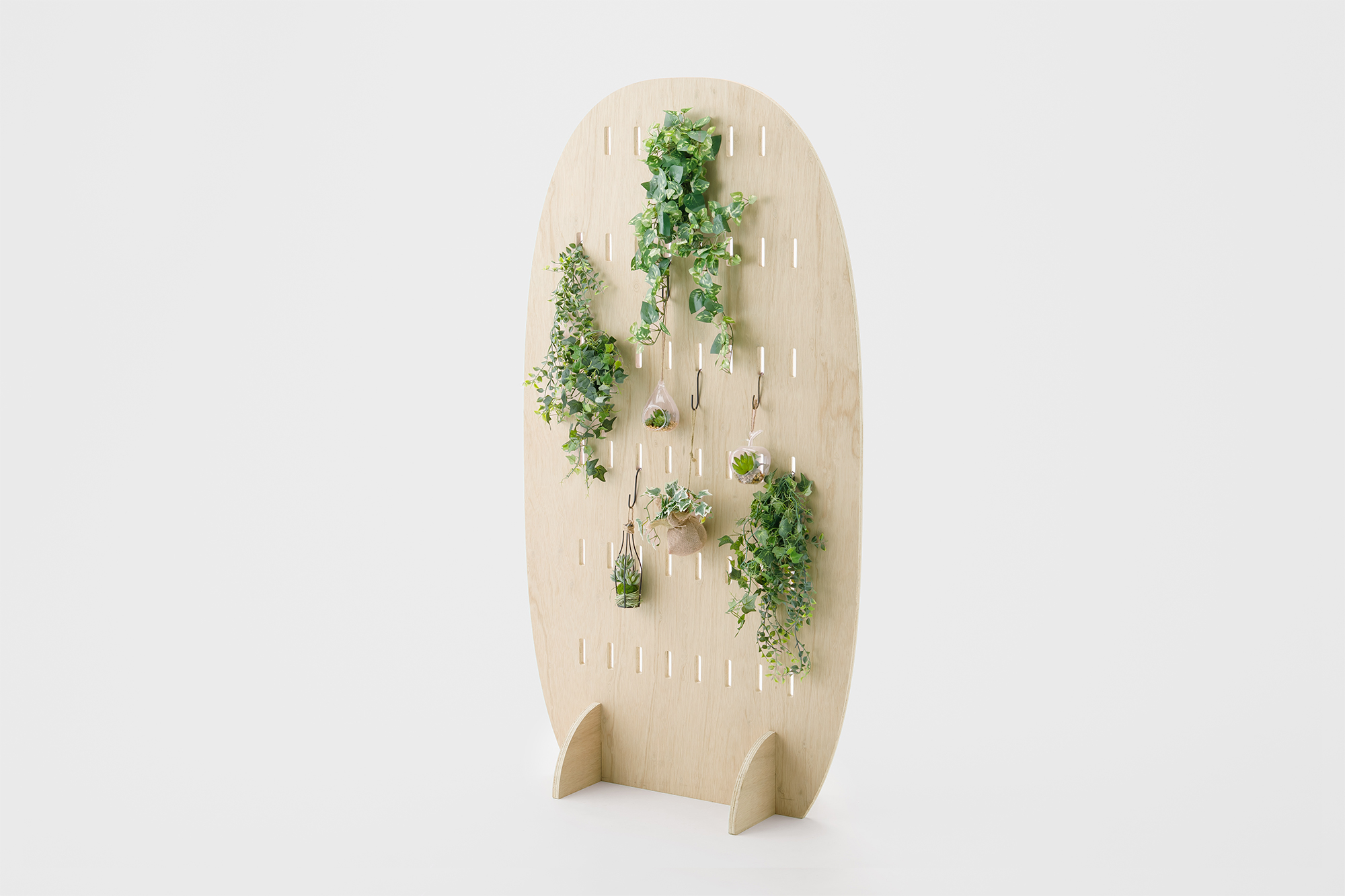 植物を吊るせるパーティションL | CAINZ DIY MARKET | オーダー家具