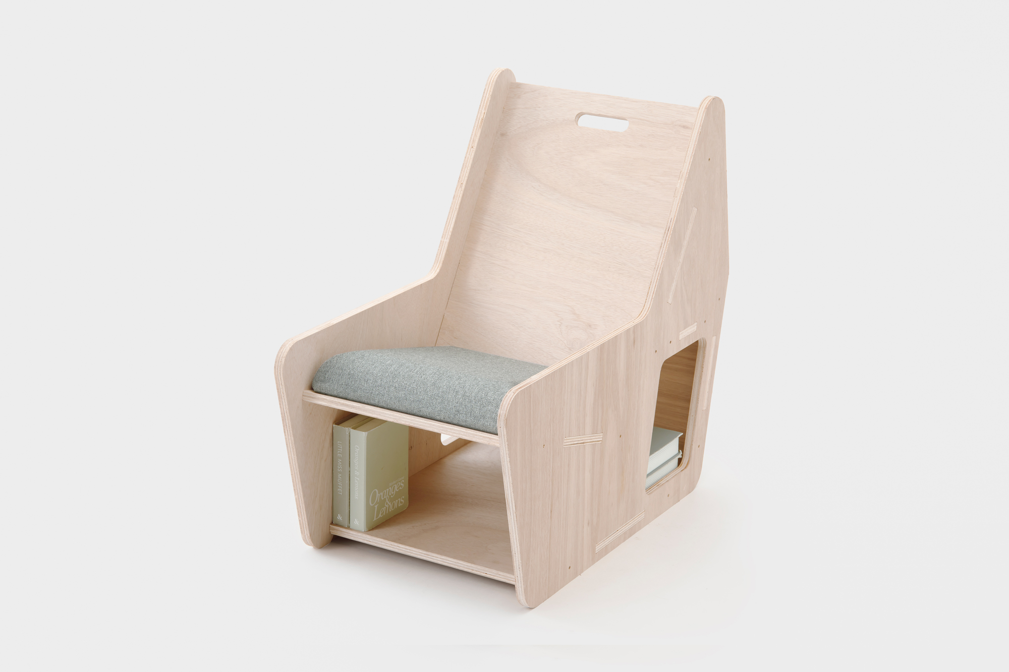 本が収納できる一人掛けソファ | CAINZ DIY MARKET | オーダー家具