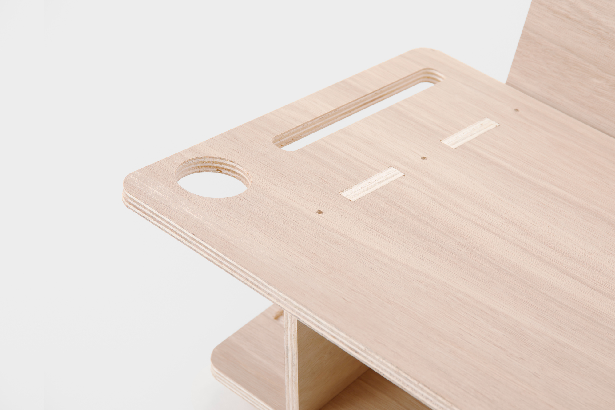 本が収納できるチャーチチェア | CAINZ DIY MARKET | オーダー家具
