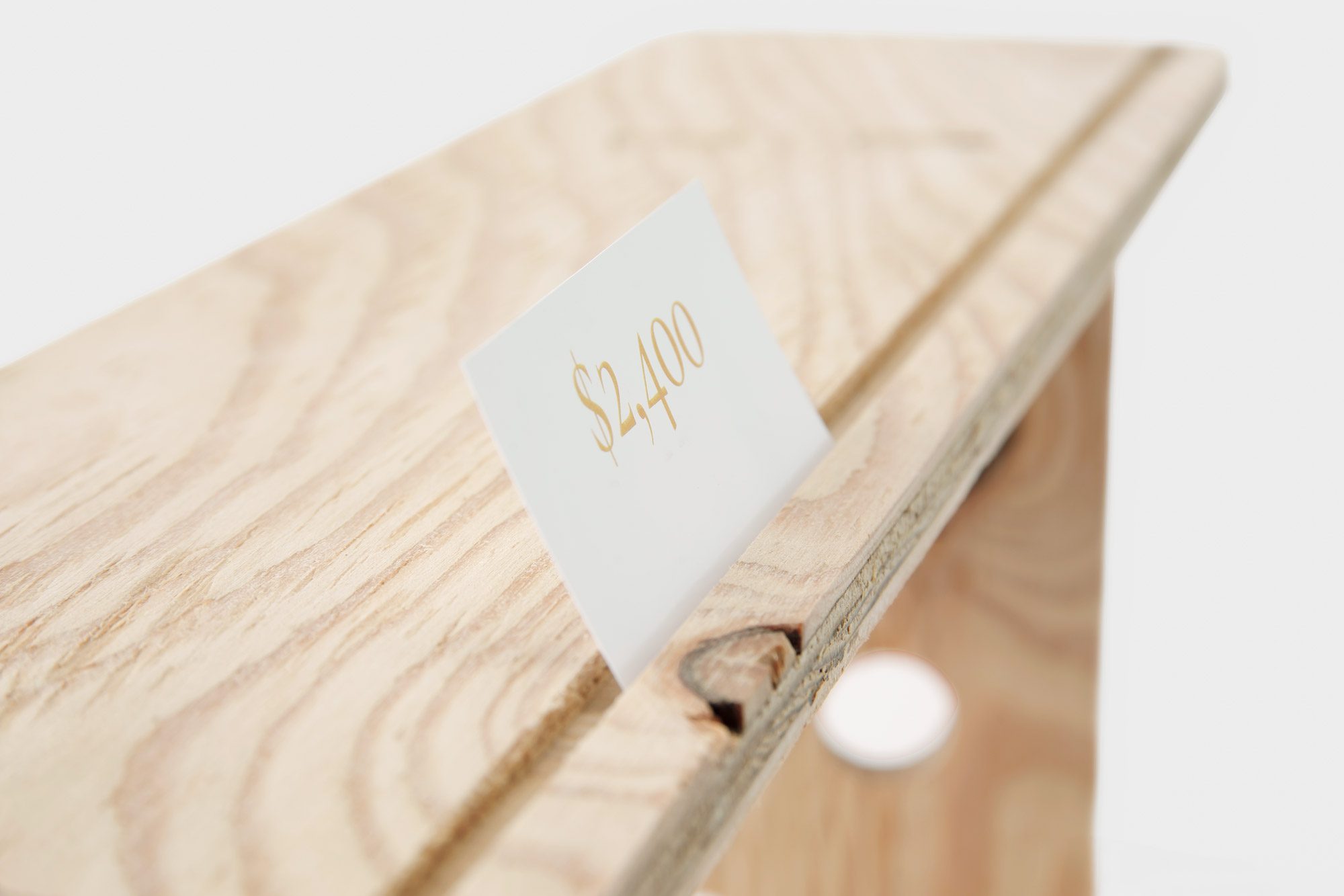 持ち運びできる卓上ディスプレイ（10cm×4段） | CAINZ DIY MARKET