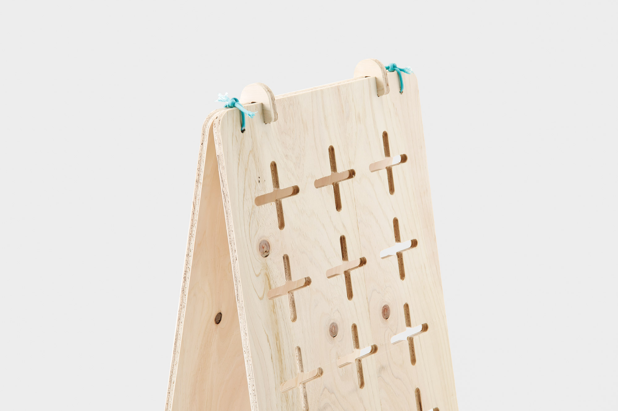 木製A看板70cm（片面十字穴） | CAINZ DIY MARKET | オーダー家具