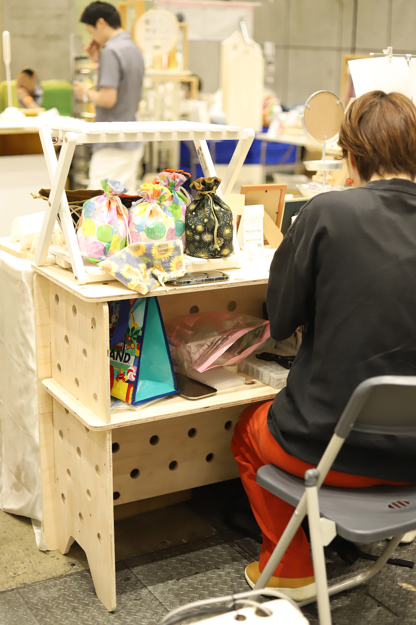 持ち運びできるカウンターテーブル M | CAINZ DIY MARKET | オーダー