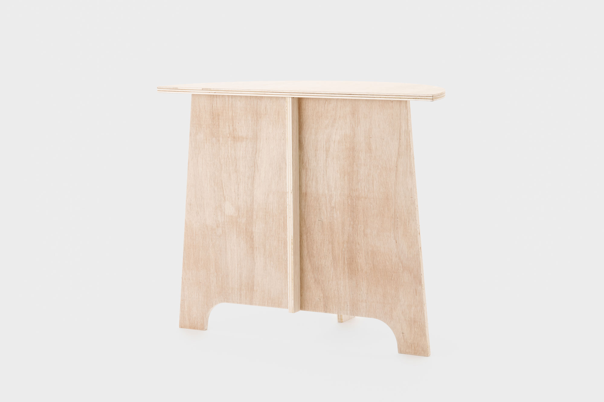 180° TABLE 半円のテーブル | CAINZ DIY MARKET | オーダー家具