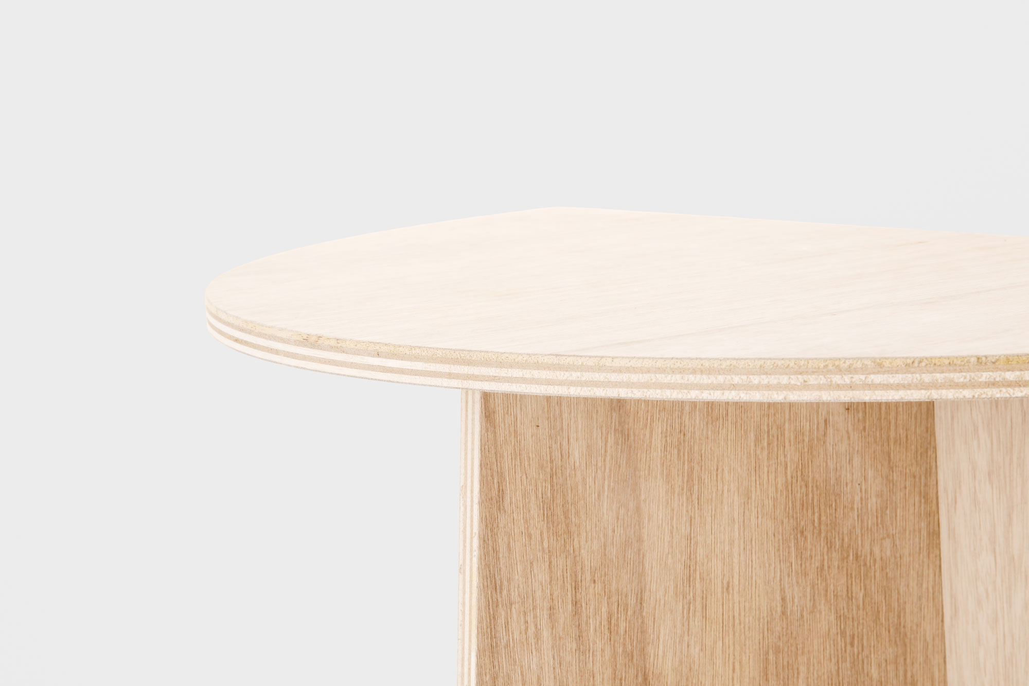 180° TABLE 半円のテーブル | CAINZ DIY MARKET | オーダー家具