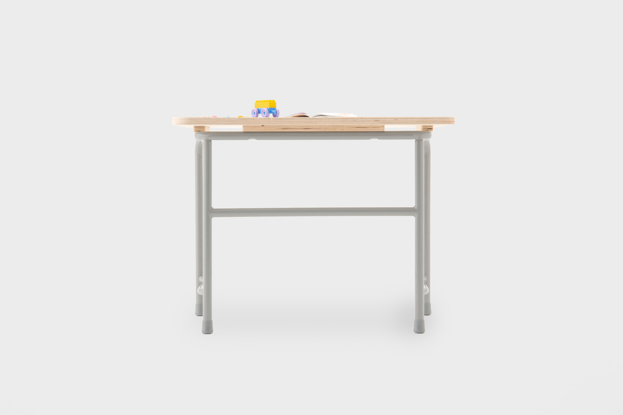 学校用机フレームを使用したキッズデスク | CAINZ DIY MARKET