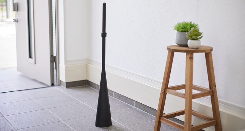 立つほうきロング ブラック | ほうき・ちりとり 通販 | ホームセンター