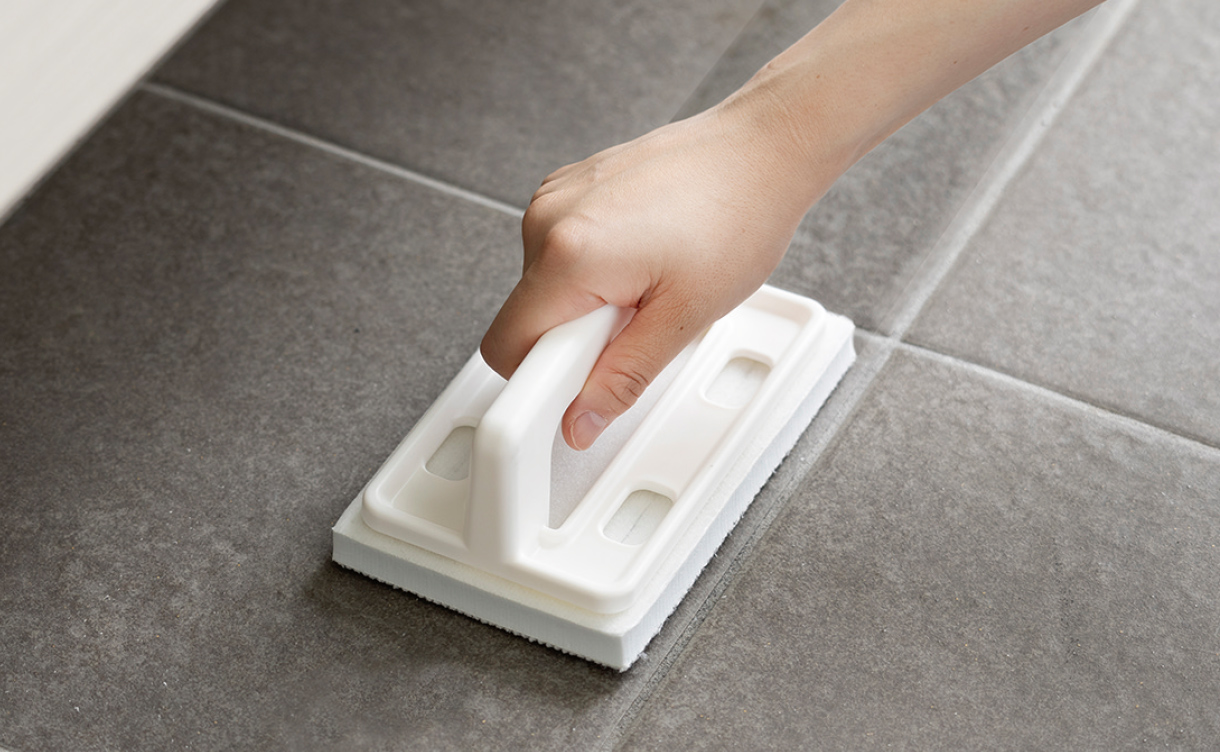 玄関タイルブラシ ハンディ | 屋外掃除 通販 | ホームセンターのカインズ