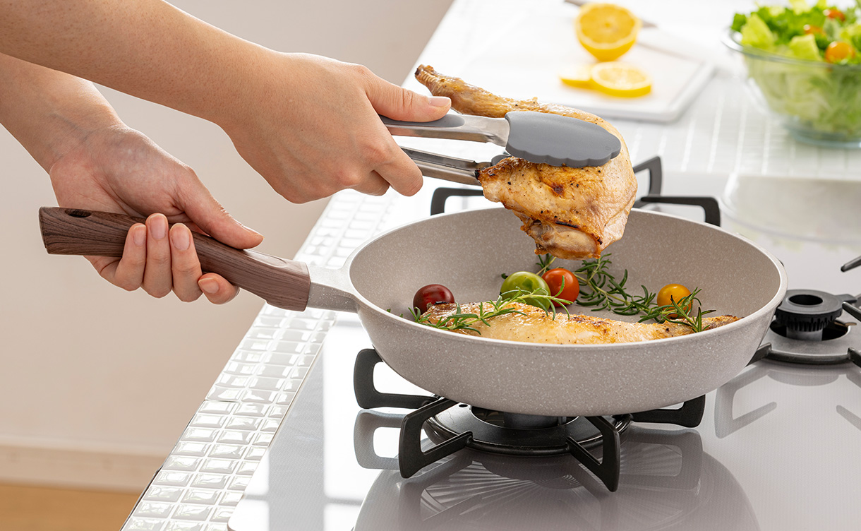 ガス火専用 ストーンマーブルエッグパン 15×18cm | フライパン