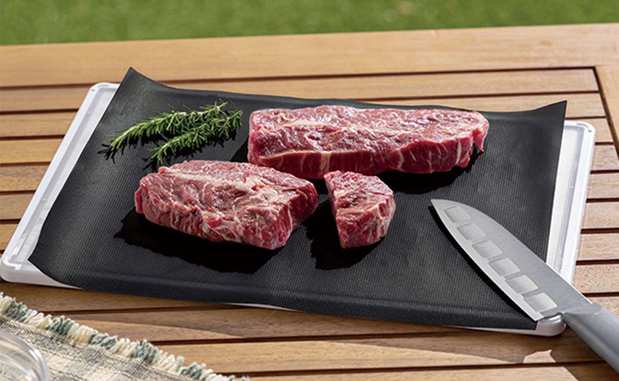 抗菌まな板シート 詰め替え用 ブラック 5.5m | 包丁・ハサミ・調理器具