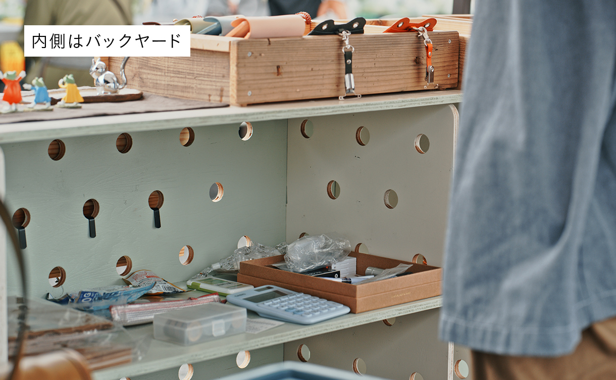 CDM】持ち運びできるカウンターテーブル L | キャンプ・バーべ