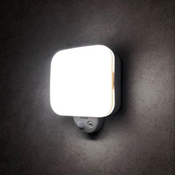 SDカード録画式センサーライトカメラ SD500 防犯カメラ 電池式 30万