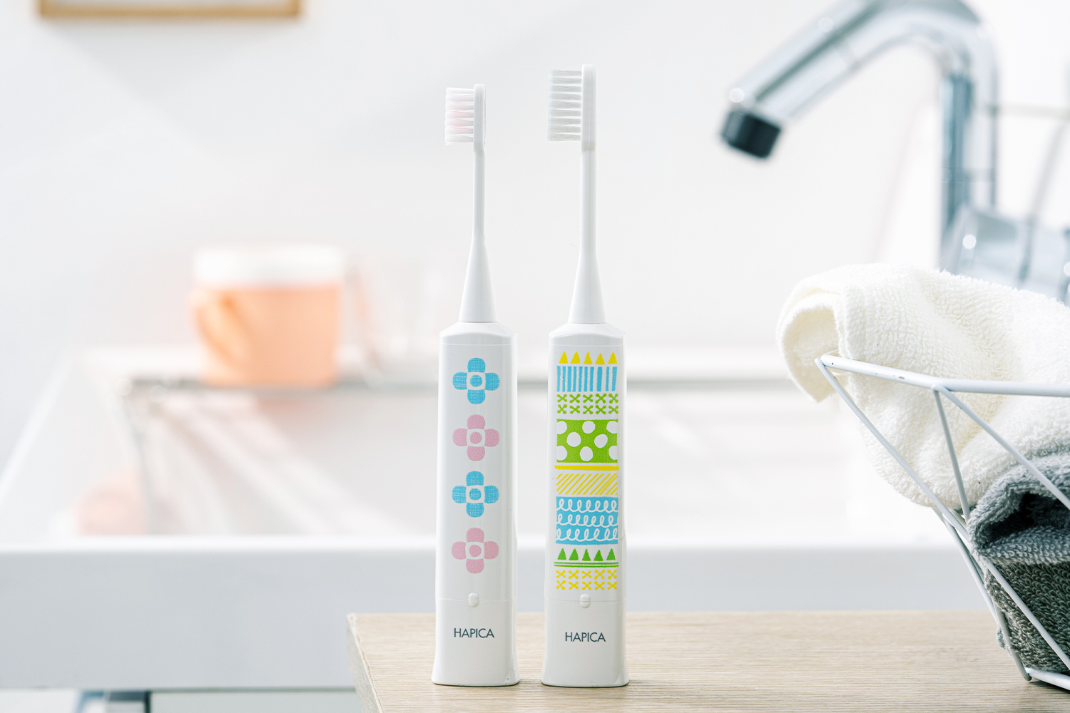 あづ　ハピカ Hapica 着脱式電動付歯ブラシ（ムーミン＆スナフキン）DBC