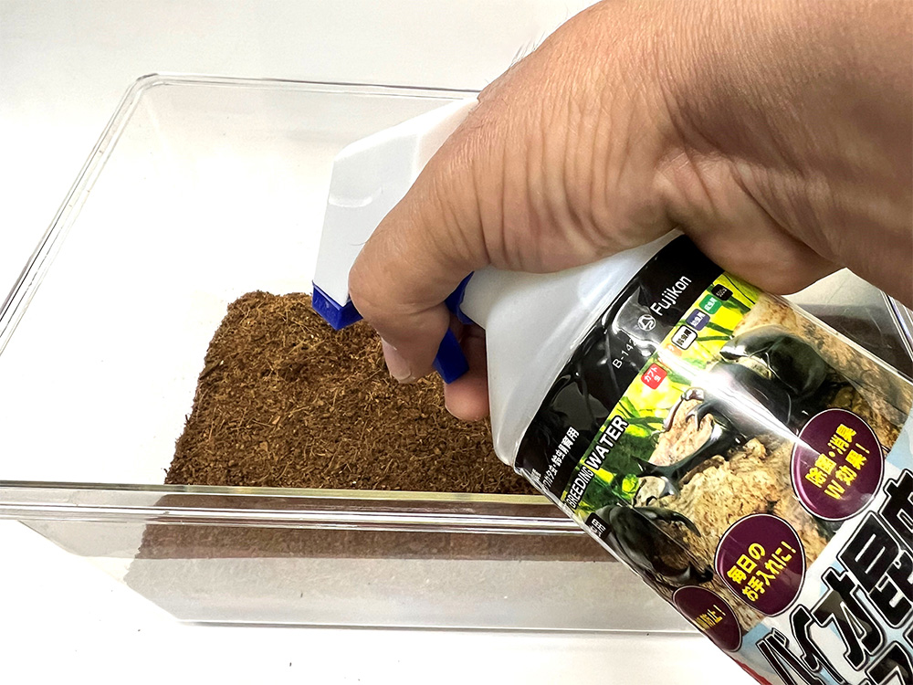 バイオ昆虫保水スプレー　500ml×20本セット 楽天市場】カブトムシ 保水 乾燥防止 フジコン バイオ昆虫保水